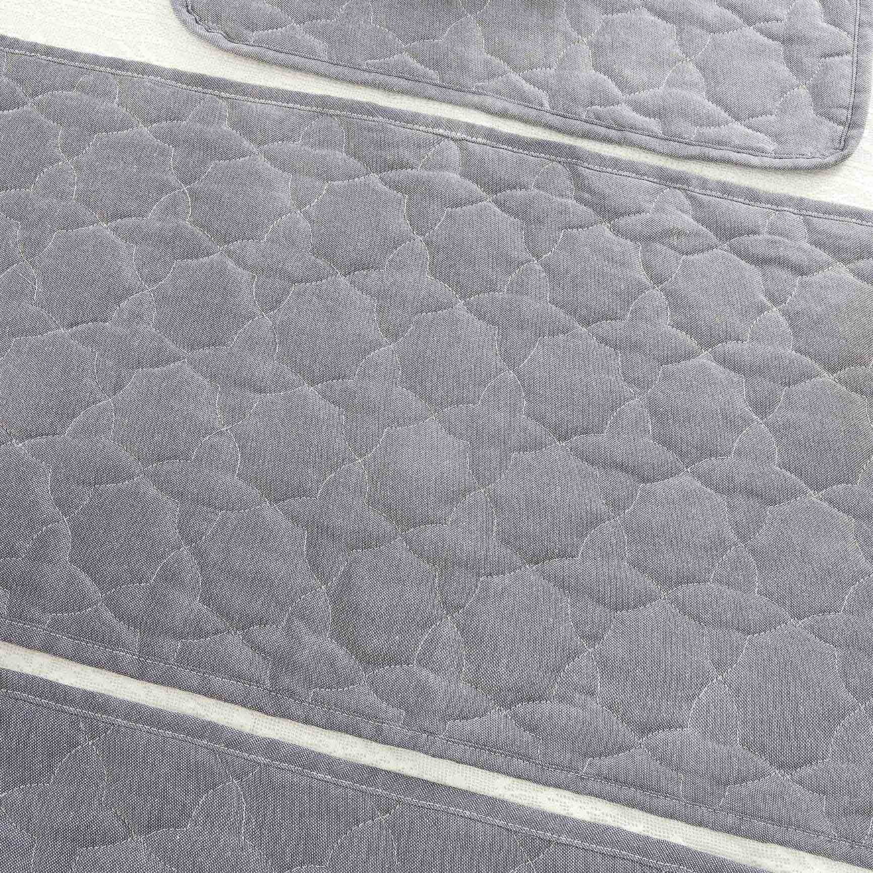 Luxe Quilt - Dining Table Set