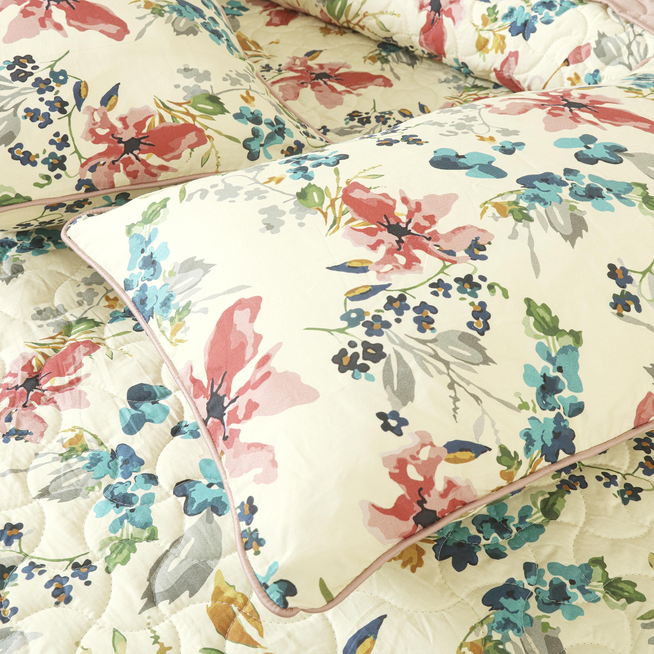 Meadow Grace Summer Quilted Bedspread-3pc Set