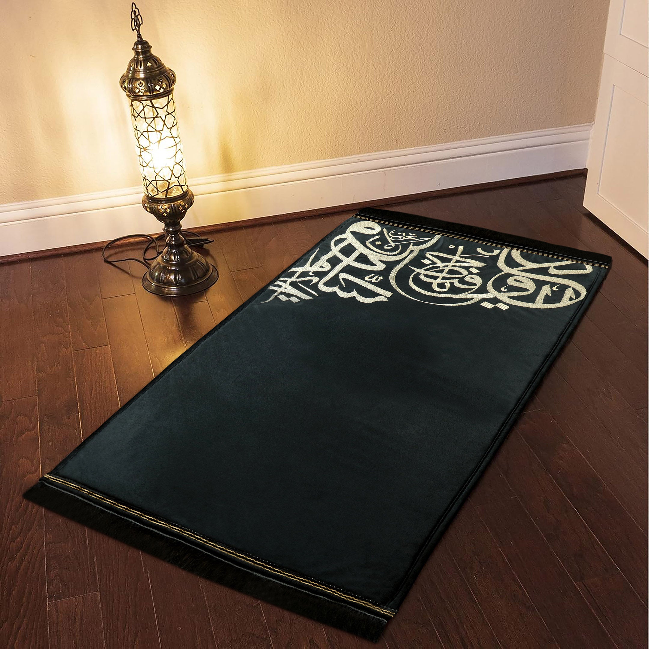 NUR-E-SALAH Embroidered Velvet Prayermat