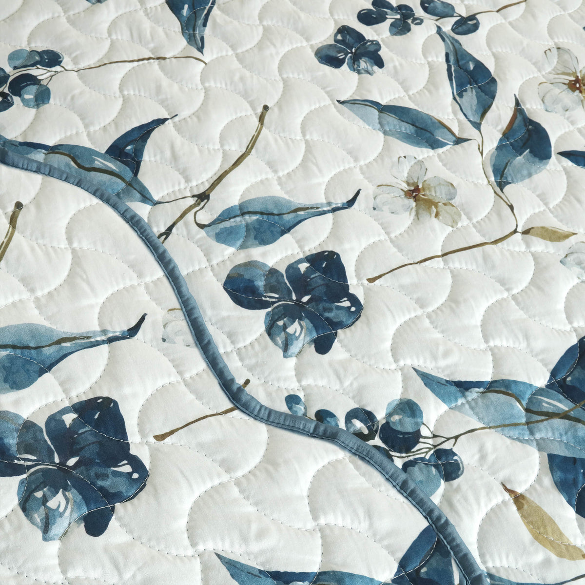 Bluebell Mist Summer Quilted Bedspread