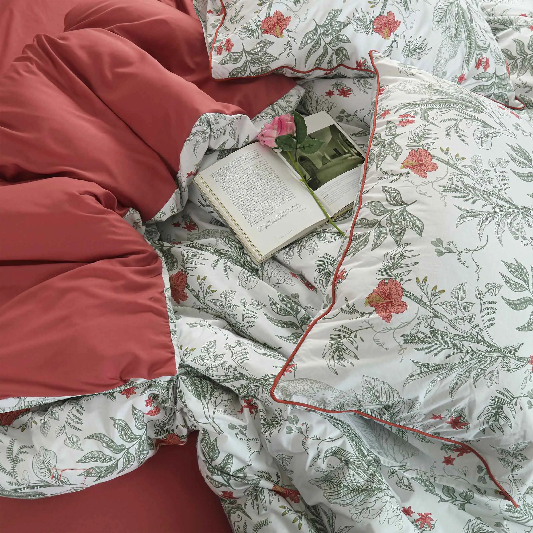 Botanical Bloom Duvet Cover
