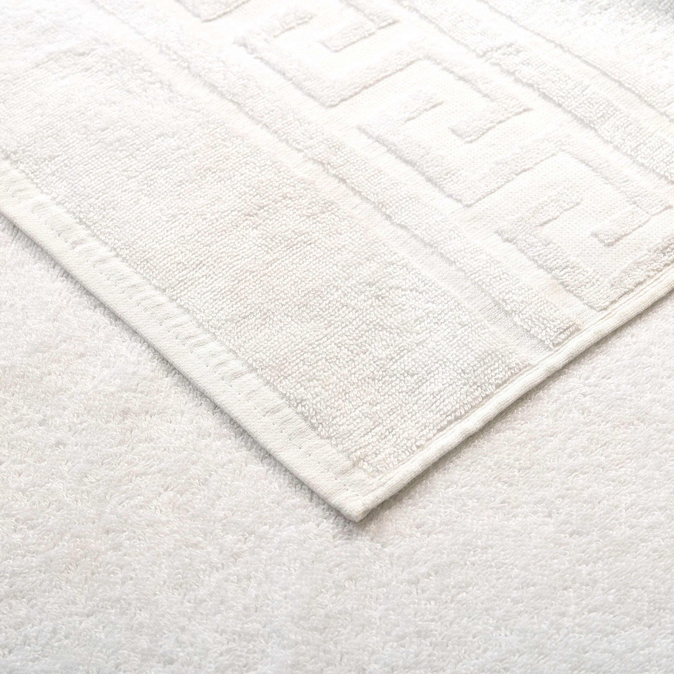 Classic White Versace Pattern Bath Towel