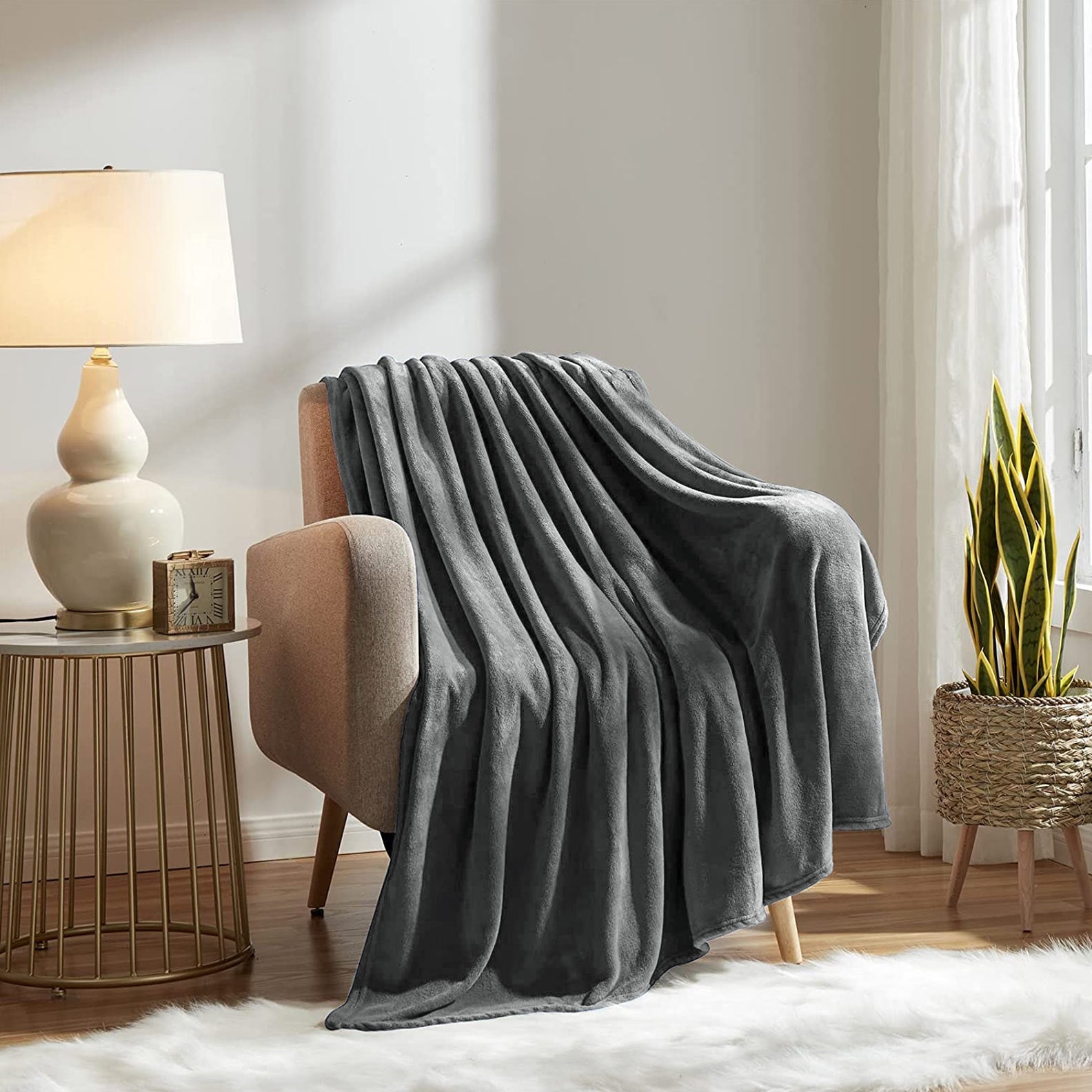 Fluffy Mink Fleece Throw Blanket- Grey