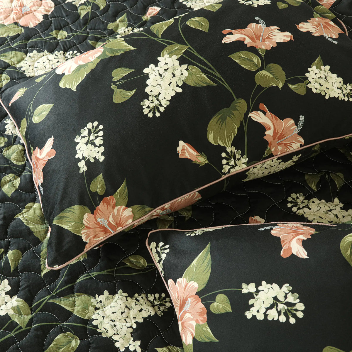 Noire Garden Summer Quilted Bedspread