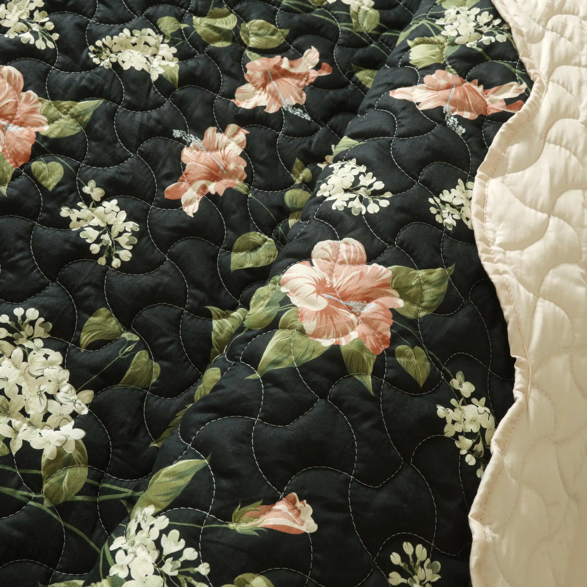 Noire Garden Summer Quilted Bedspread