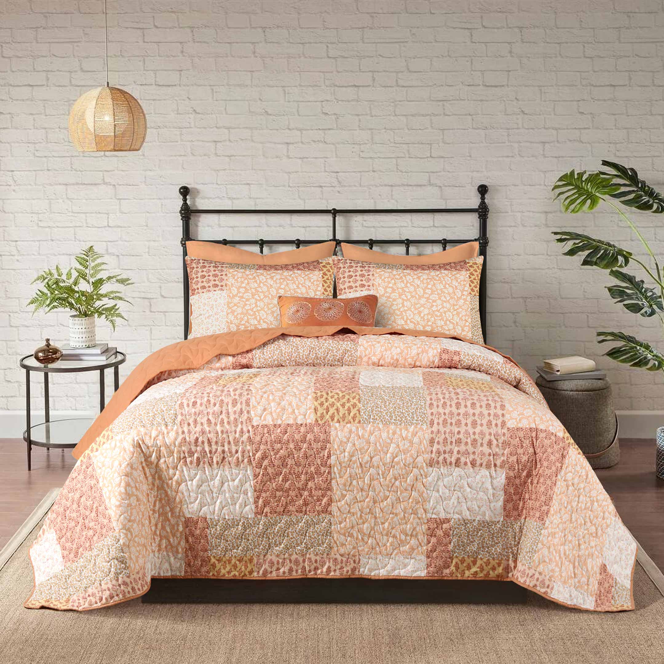 Peach Petal Parade Bedspread 6 pcs Set