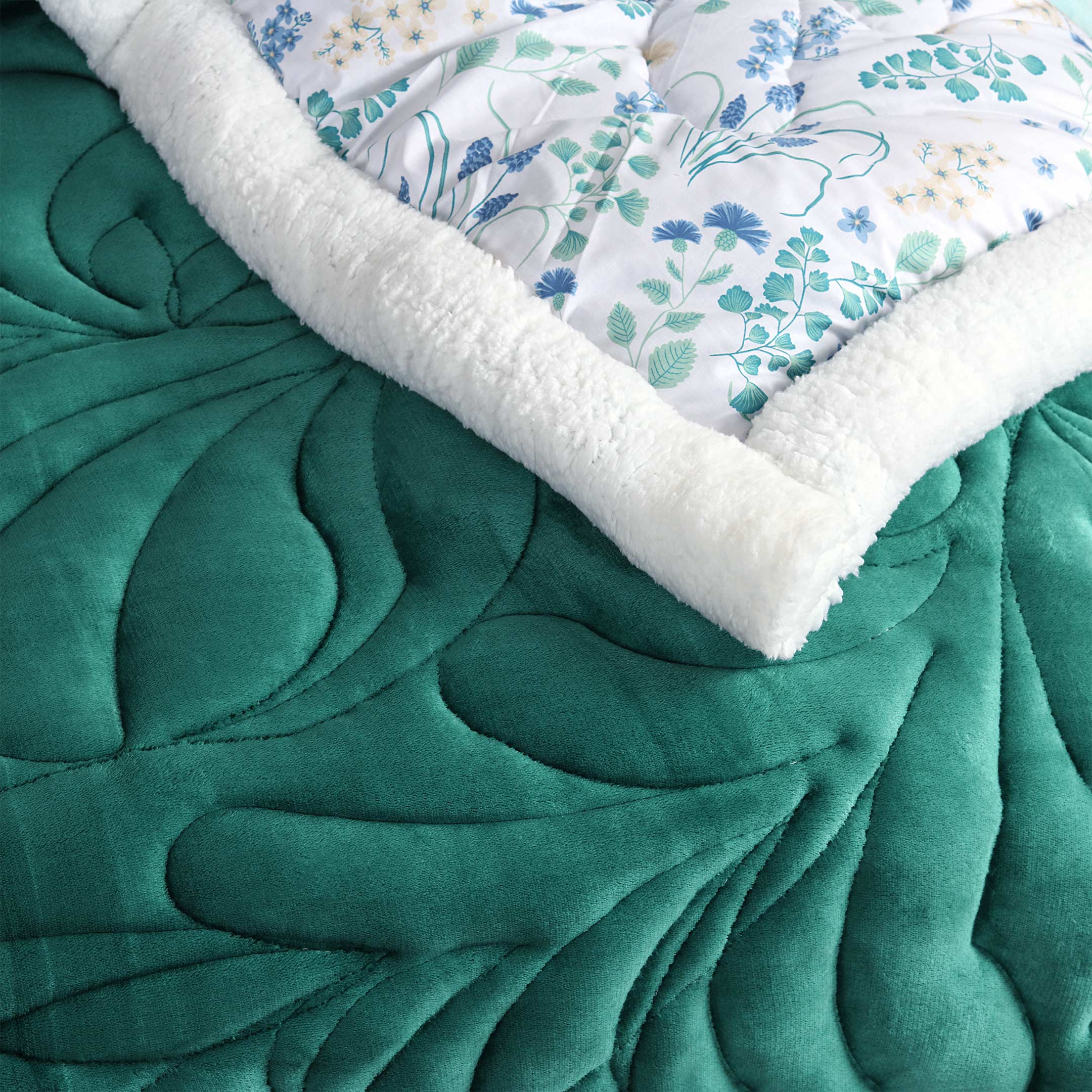 Pine Oasis – Marshmallow Bedding