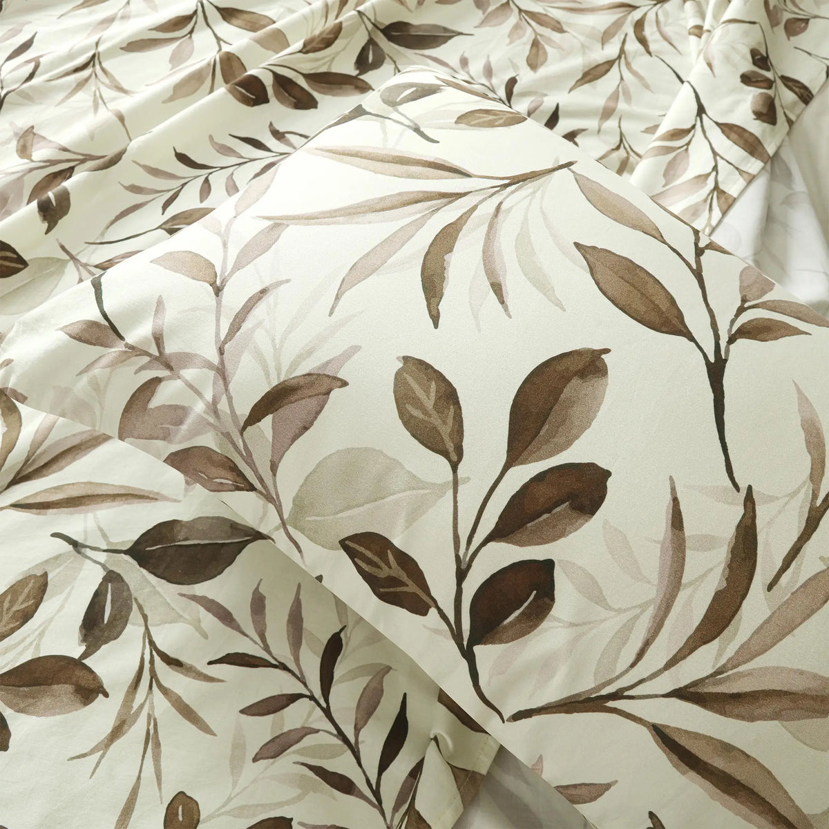 Rosewood Leaves Bedsheet Set