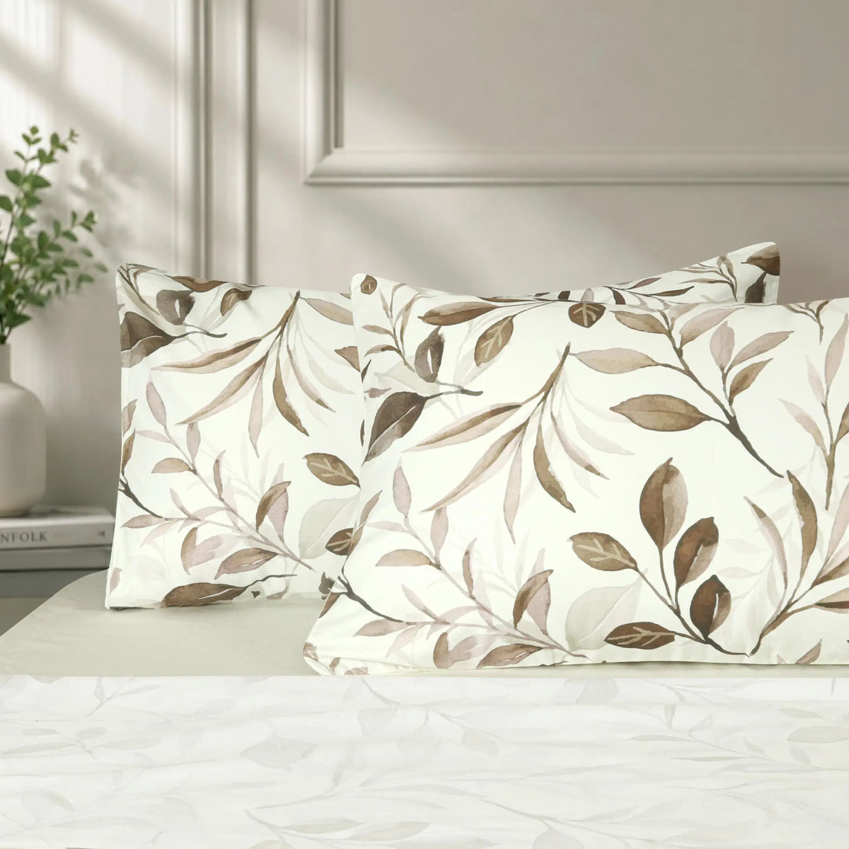 Rosewood Leaves Bedsheet Set