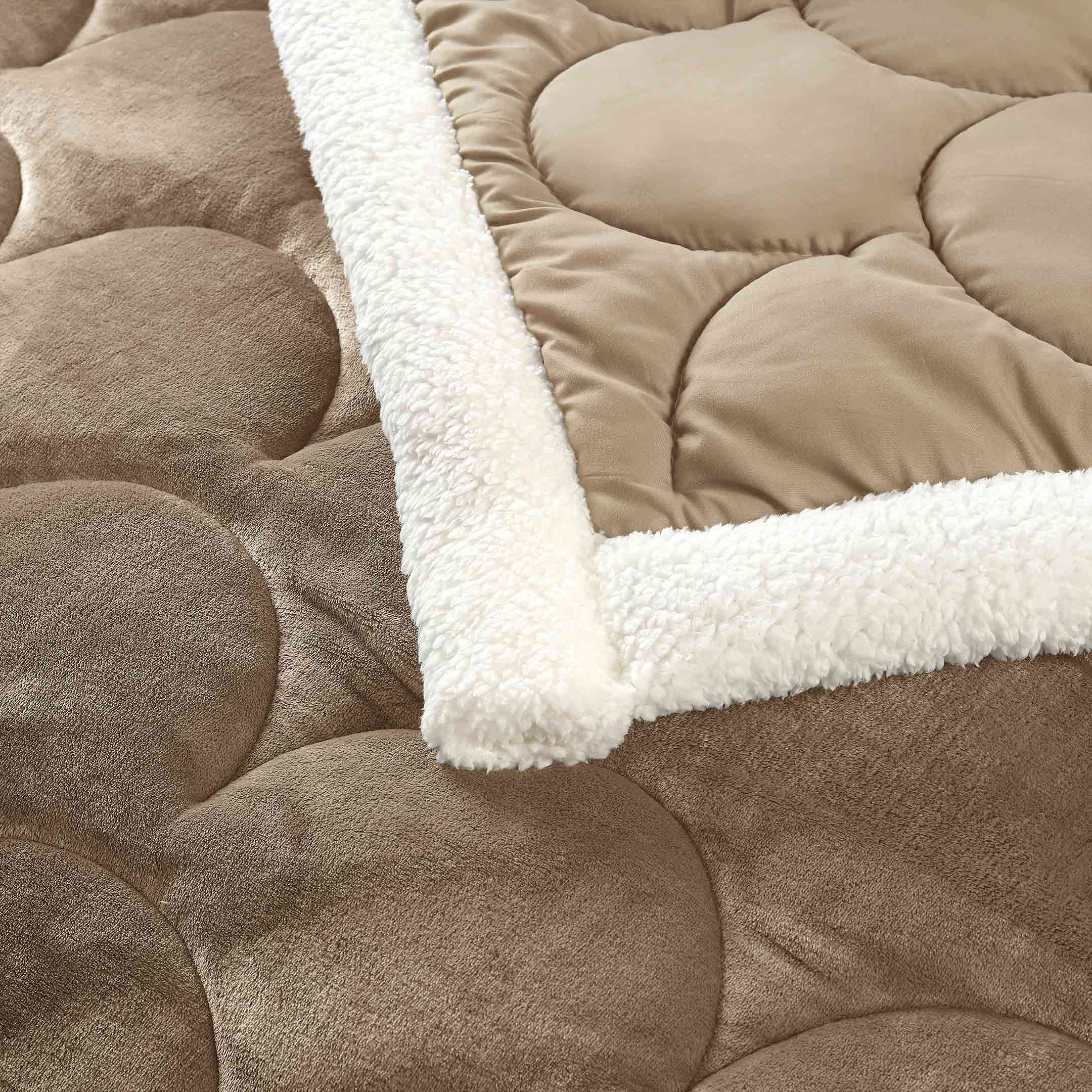 Seashell Quilted Fleece Comforter Set 6pcs Sand