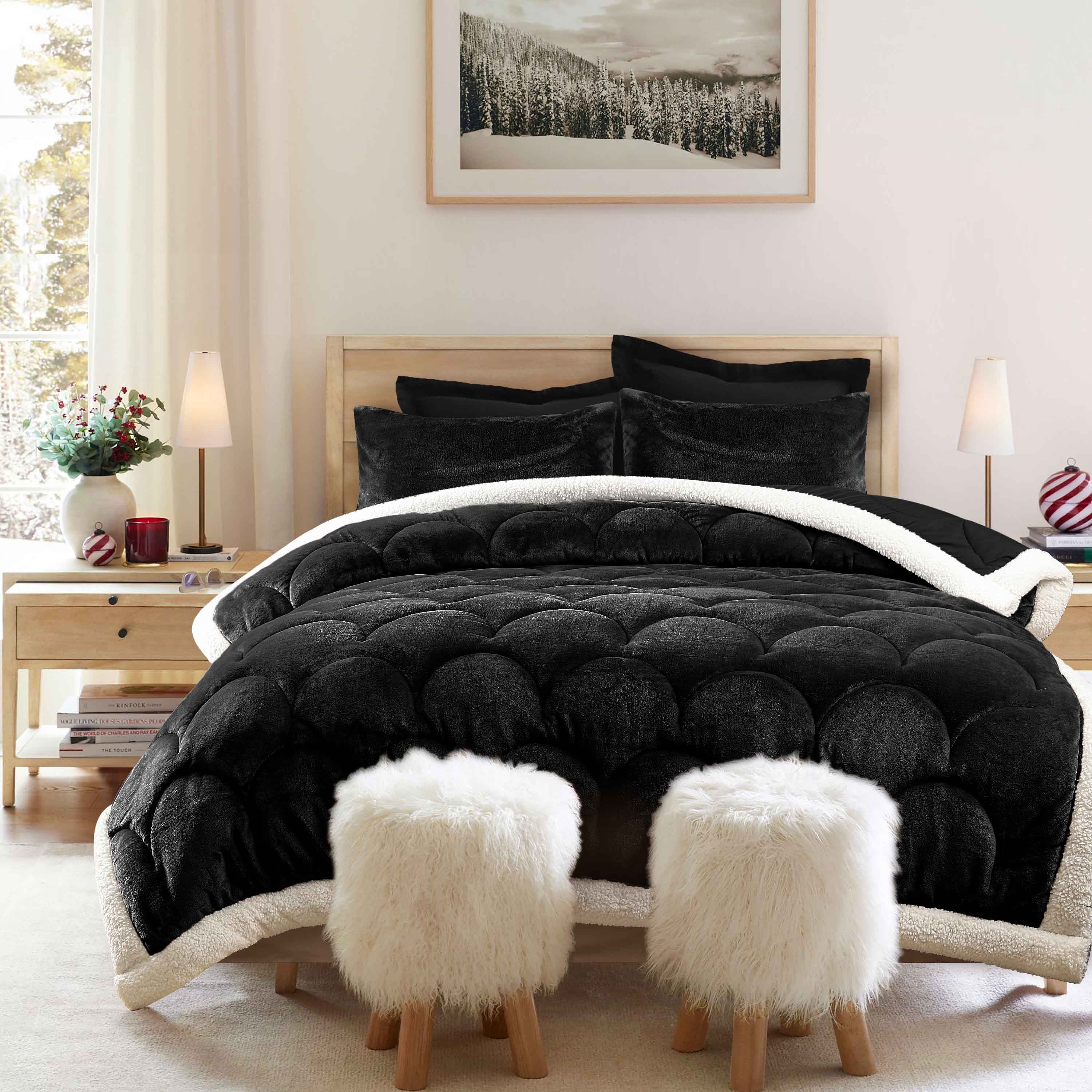 Seashell Quilted Fleece Comforter Set 6pcs Black