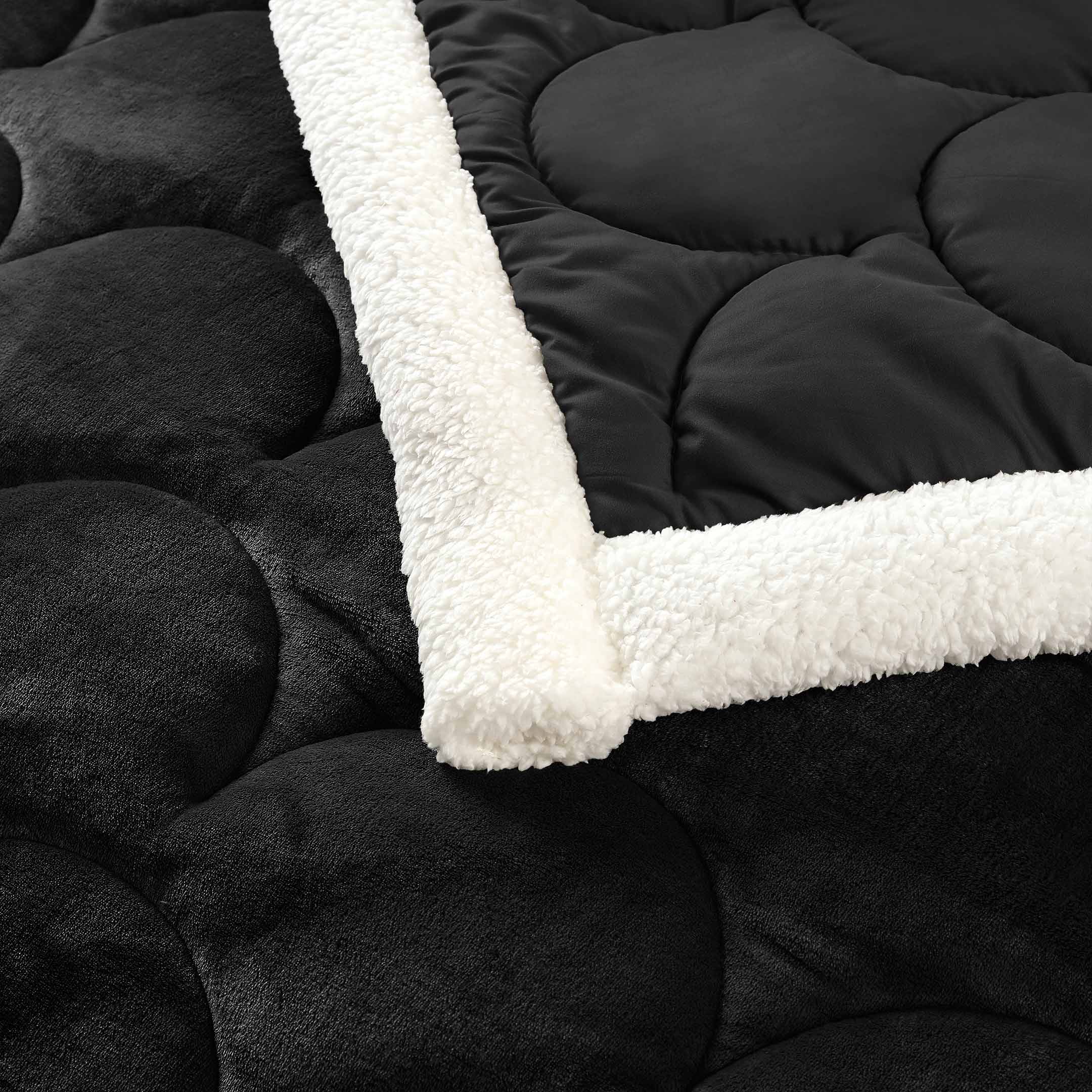 Seashell Quilted Fleece Comforter Set 6pcs Black