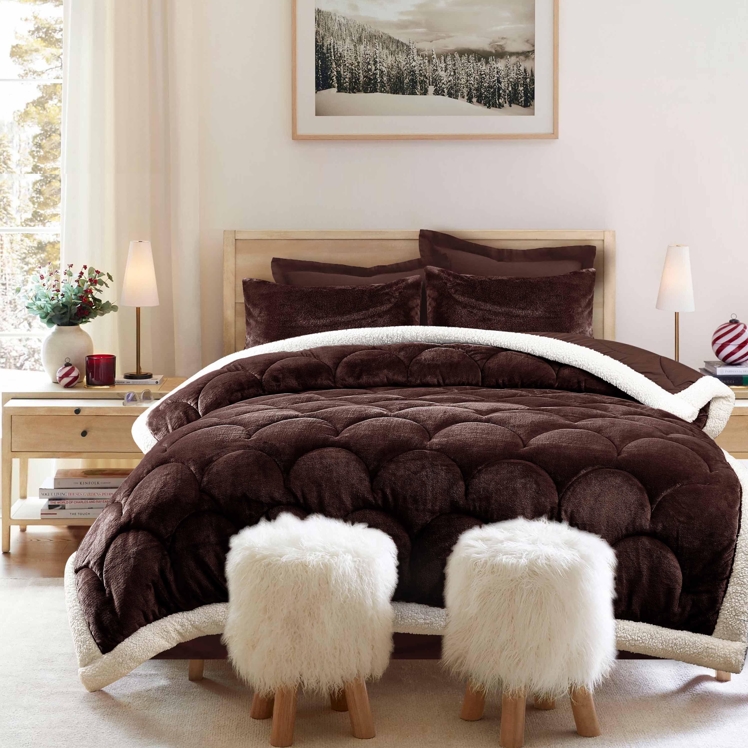 Seashell Quilted Fleece Comforter Set 6pcs Brown