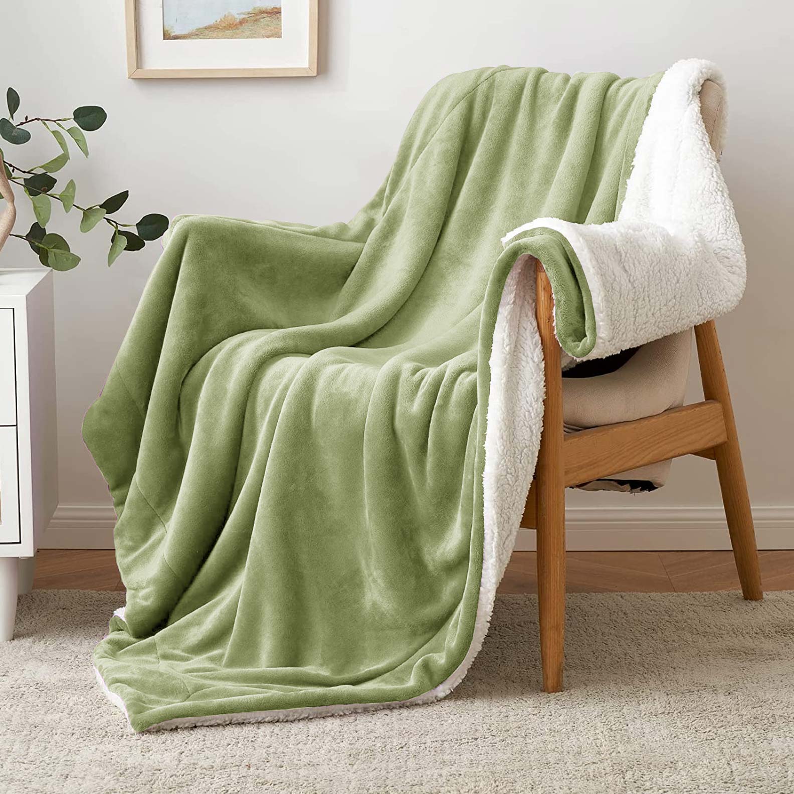 Ultra Soft Sherpa Throw Blanket - Sage Green