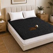 Waterproof Quilted Mattress Protectors With Elastic Strap Black