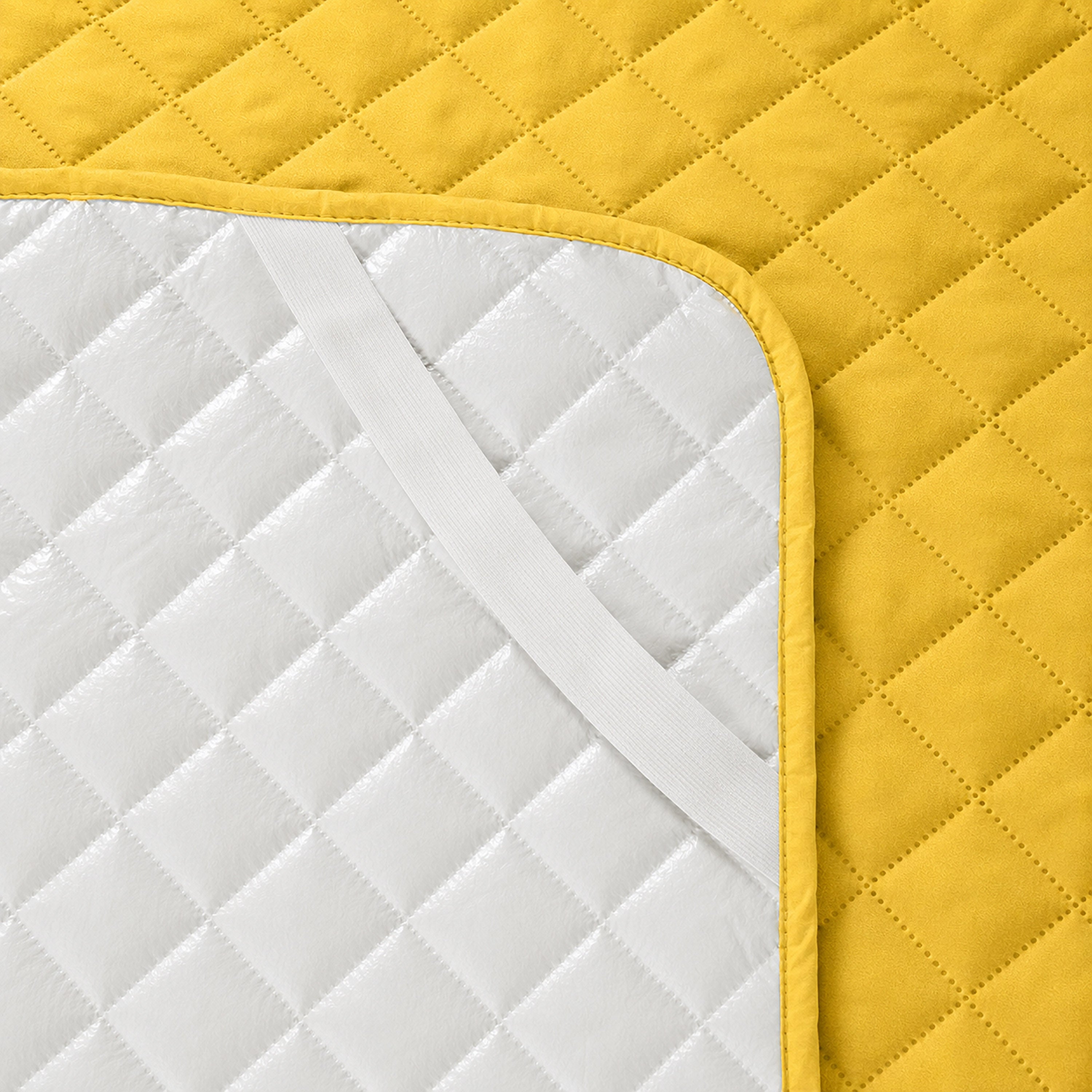 Waterproof Quilted Mattress Protectors With Elastic Strap Mustard