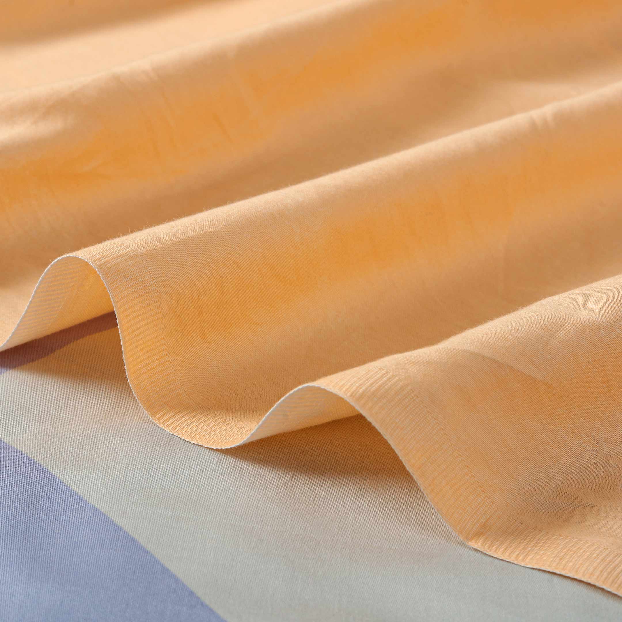 Zig Zag Pattern Cotton Satin Bedsheet Set- 3 Pcs