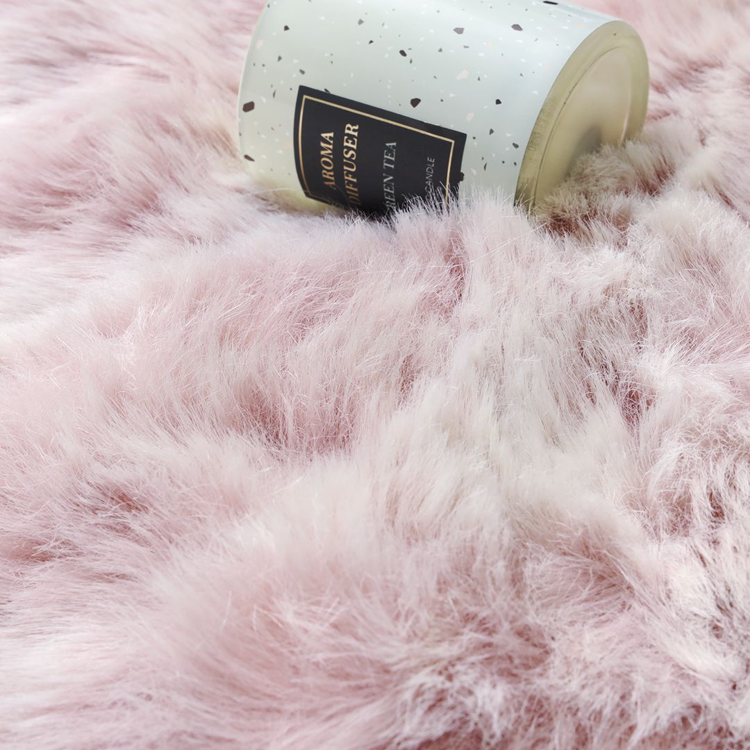 Non-Shedding Round Pink Shaggy Rug