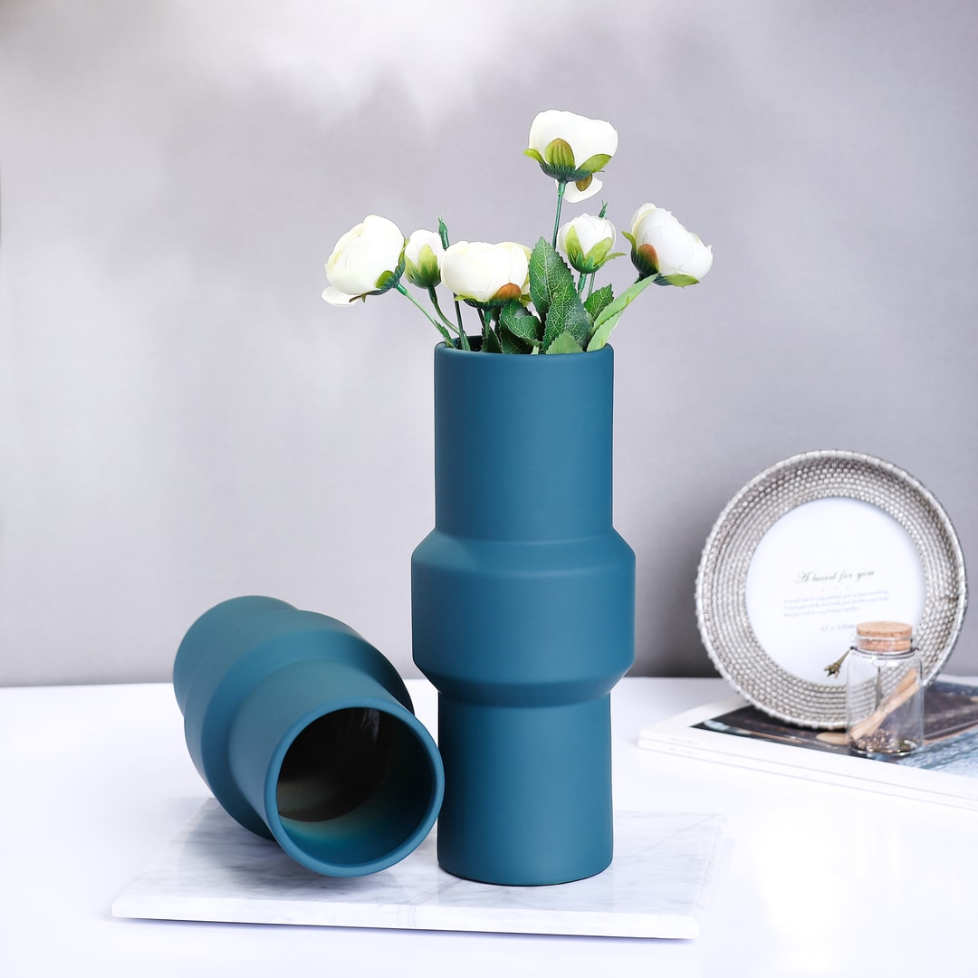 Matte Teal Pole Design Centerpiece Ceramic Vase