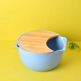 Tessie & Jessie Silicon Container with Bamboo Wood Cutting Board