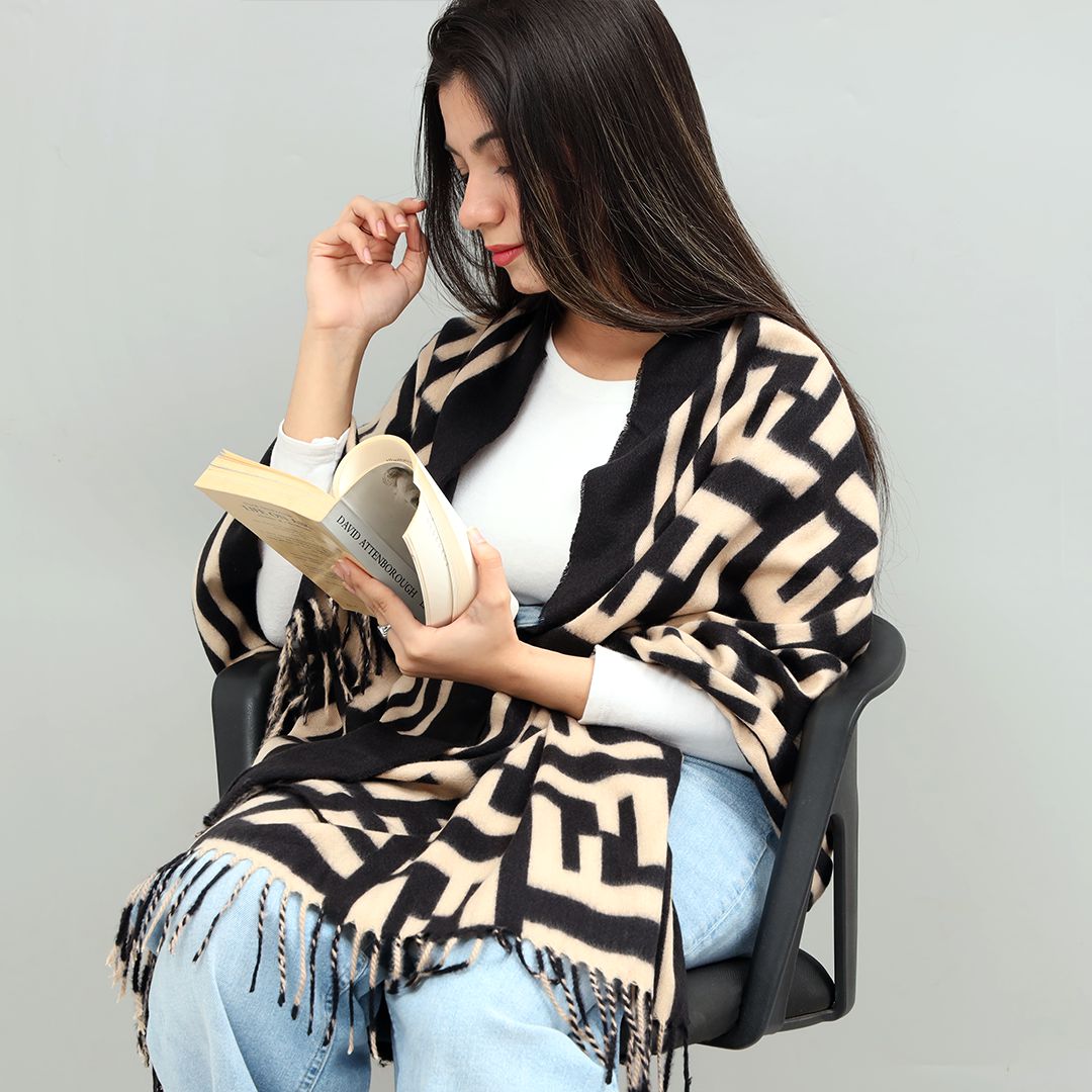 Classic Style Woolen Scarves – Women