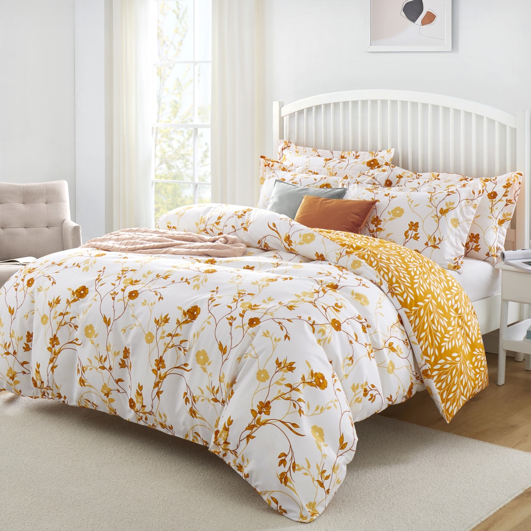 Microfiber Duvet Cover with Pillow Cases Ocher Floral Design