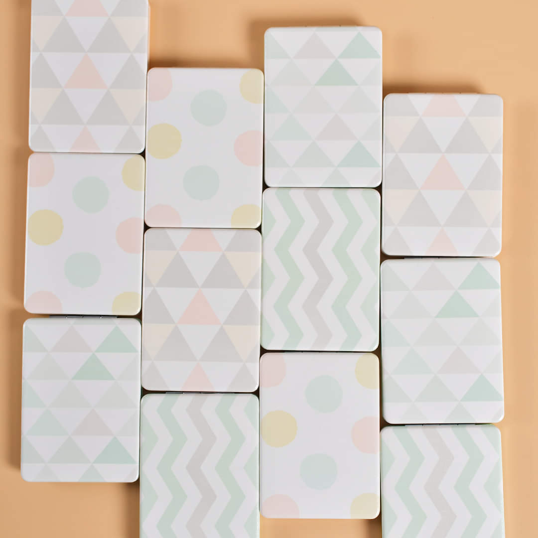 Geometric Design Folding Portable Pocket Mirror