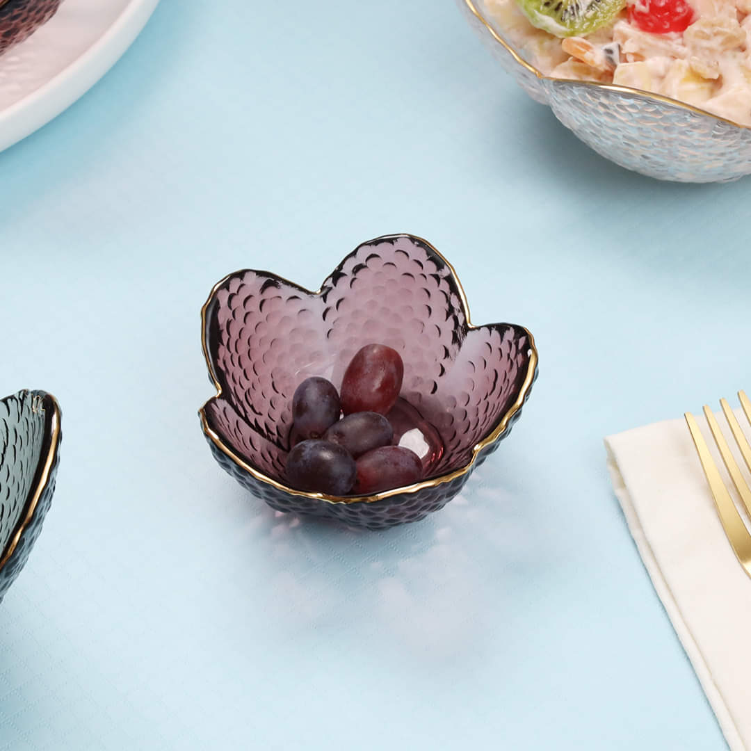 Moderno Lily Shaped Glass Sauce Serving Bowl