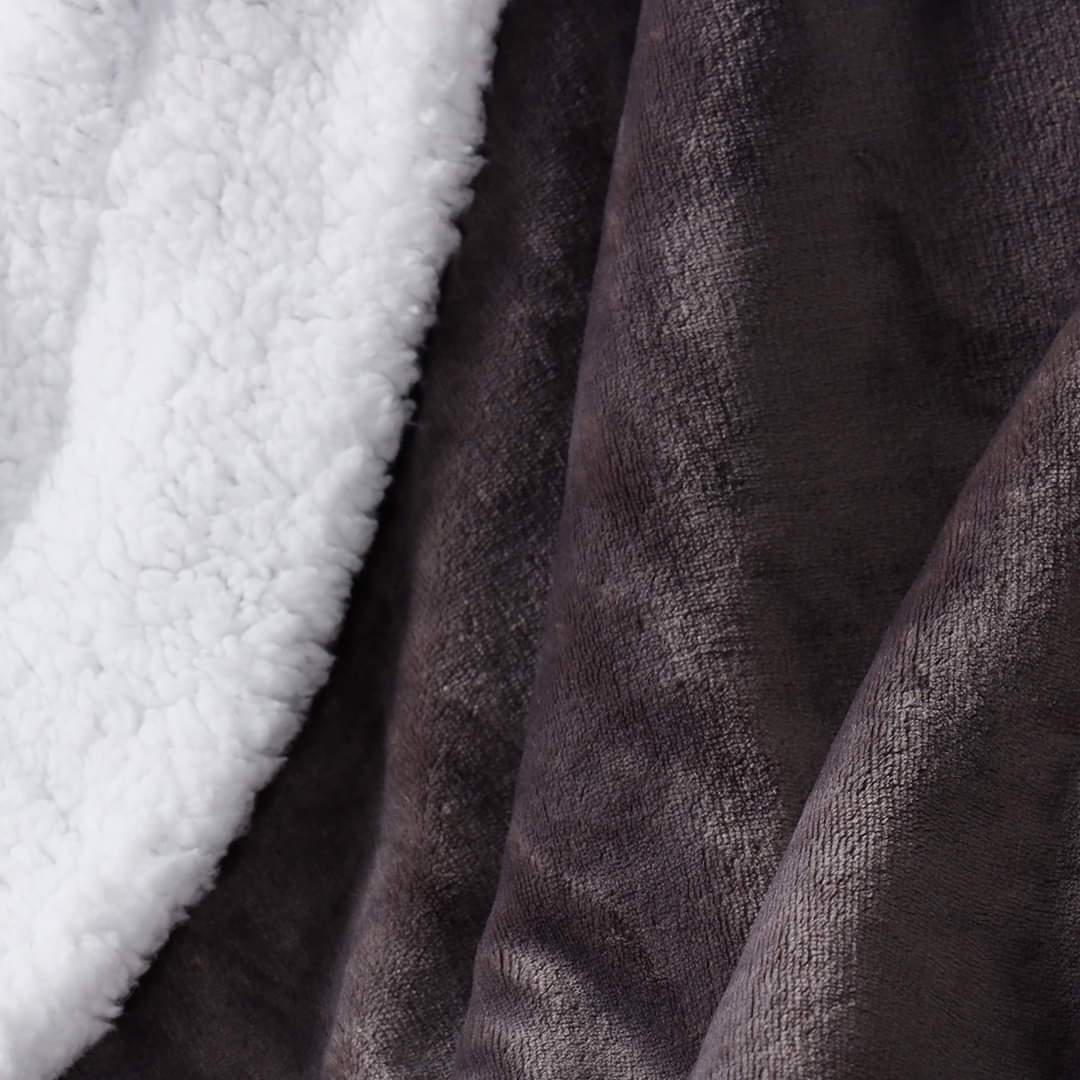 Ultra Soft Kids Sherpa Throw Blanket (3 to 6 years)