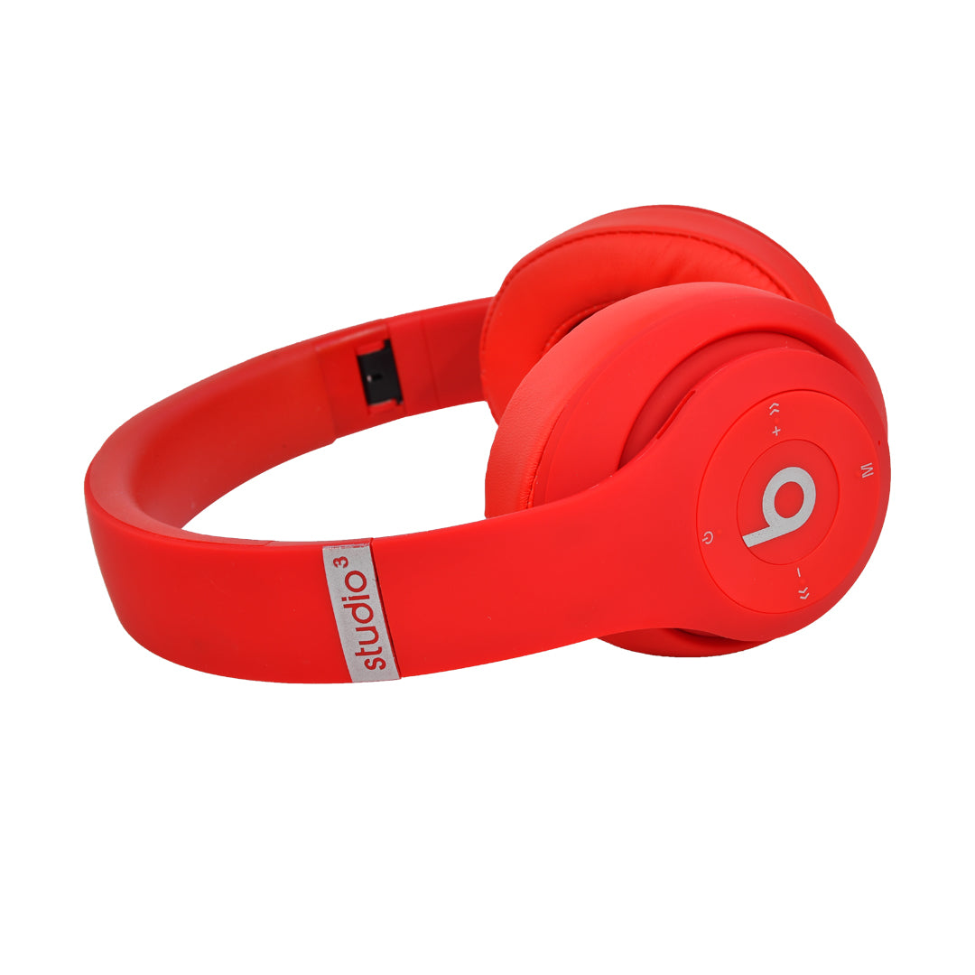 Beats Studio  Wireless Bluetooth Head phones