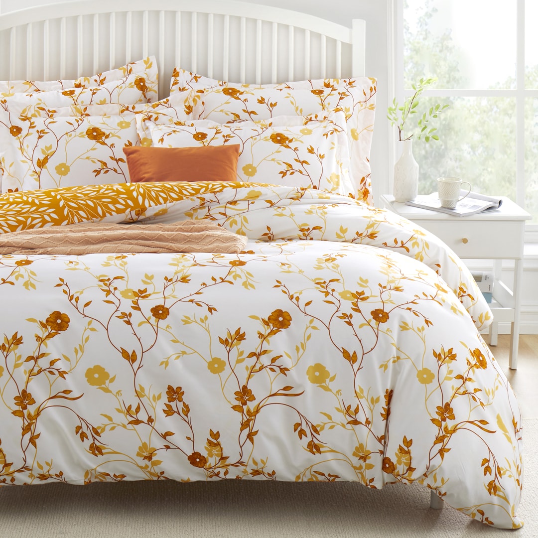 Microfiber Duvet Cover with Pillow Cases Ocher Floral Design