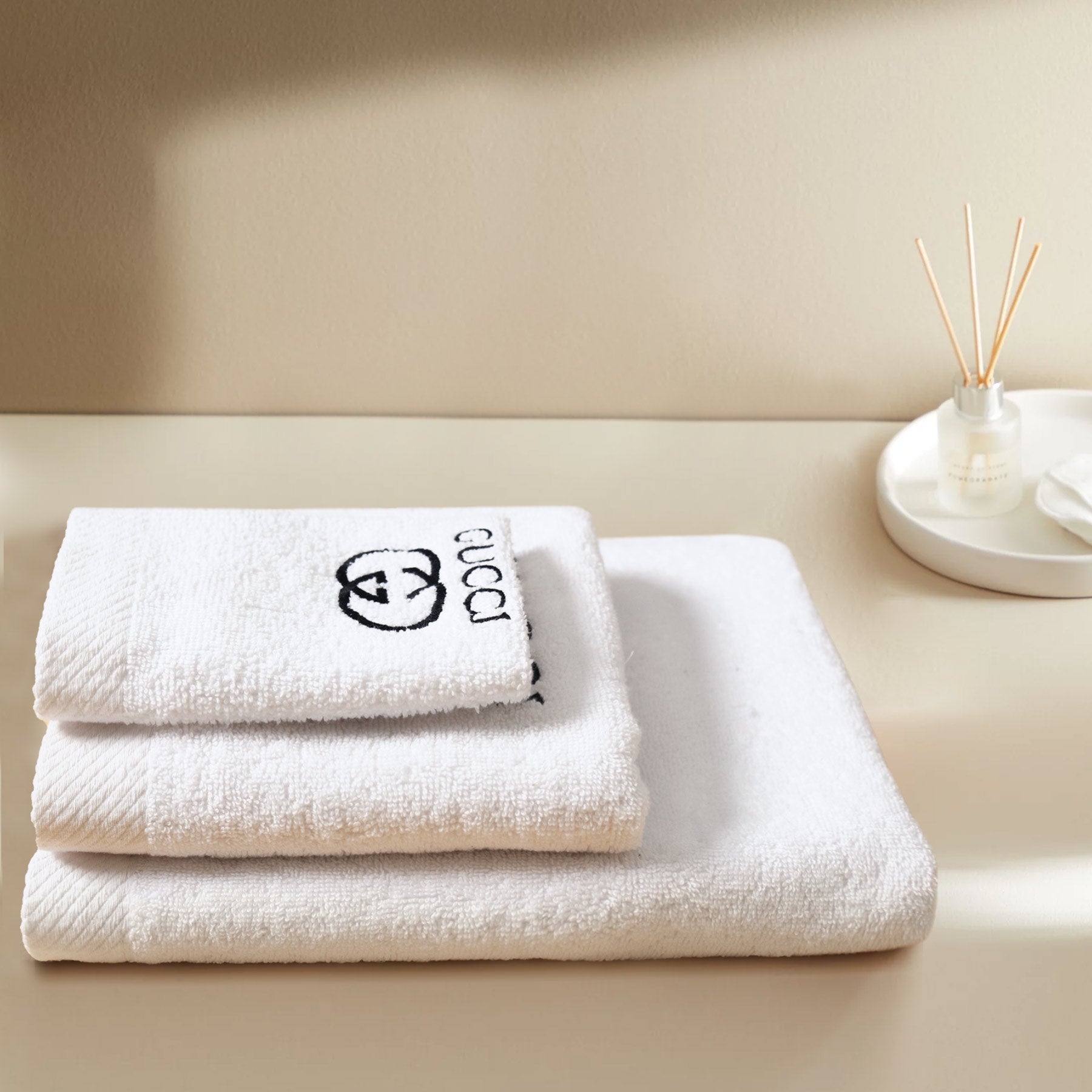 3-Pcs Gucci Embroidered Towel Set