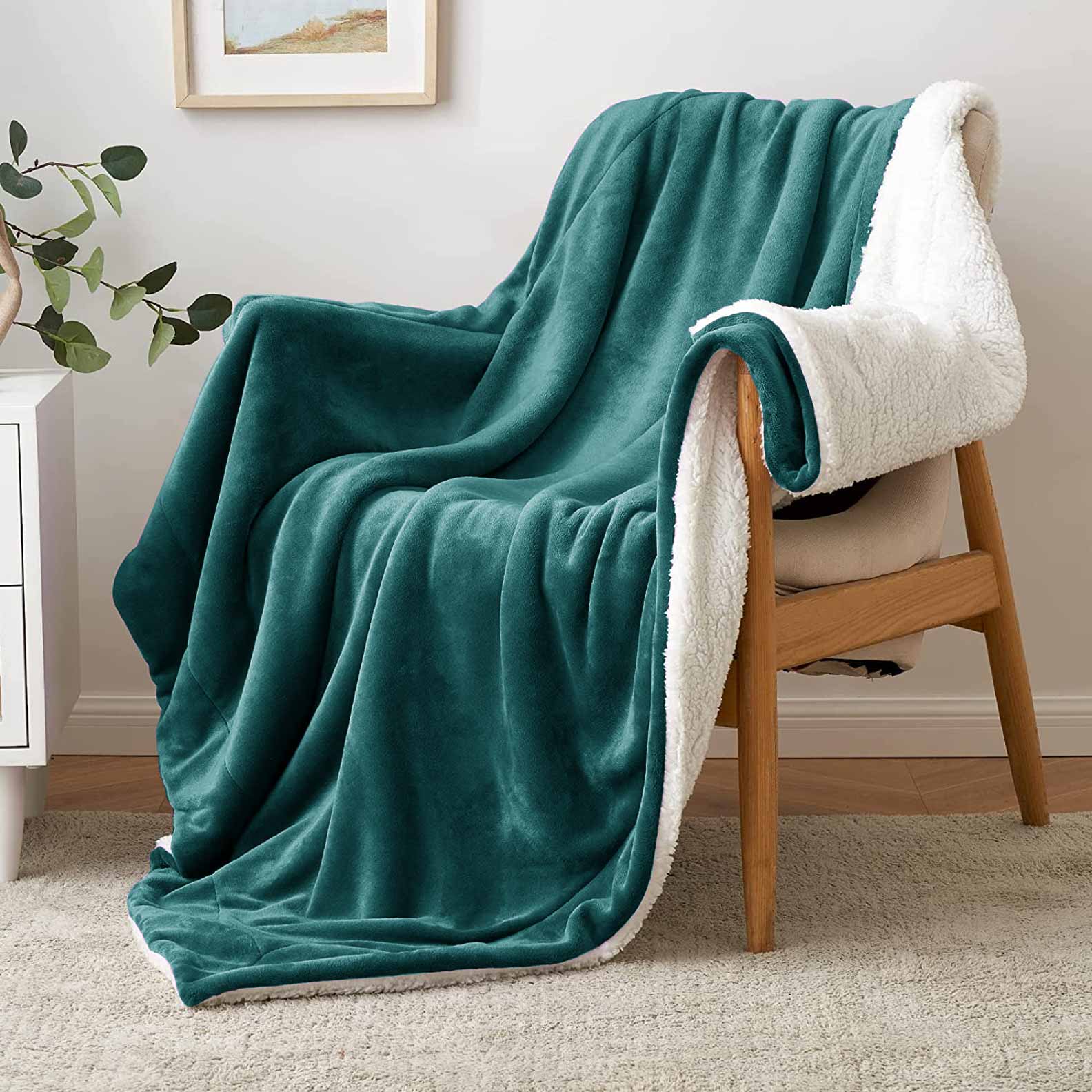 Ultra Soft Sherpa Throw Blanket - Dark Teal