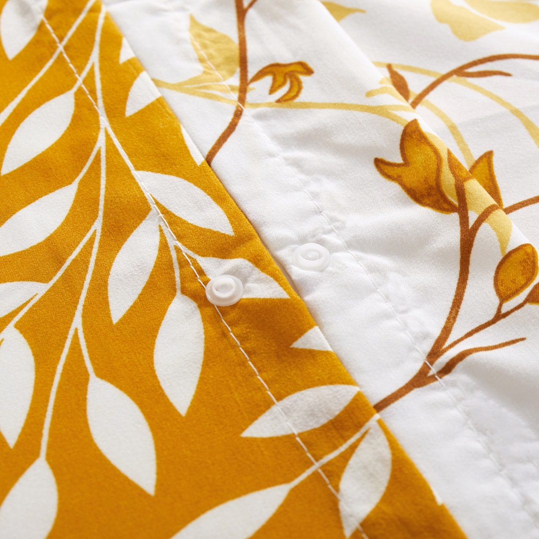 Microfiber Duvet Cover with Pillow Cases Ocher Floral Design